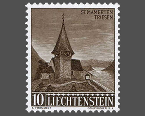 Christmas - Carved altarpiece of the cha